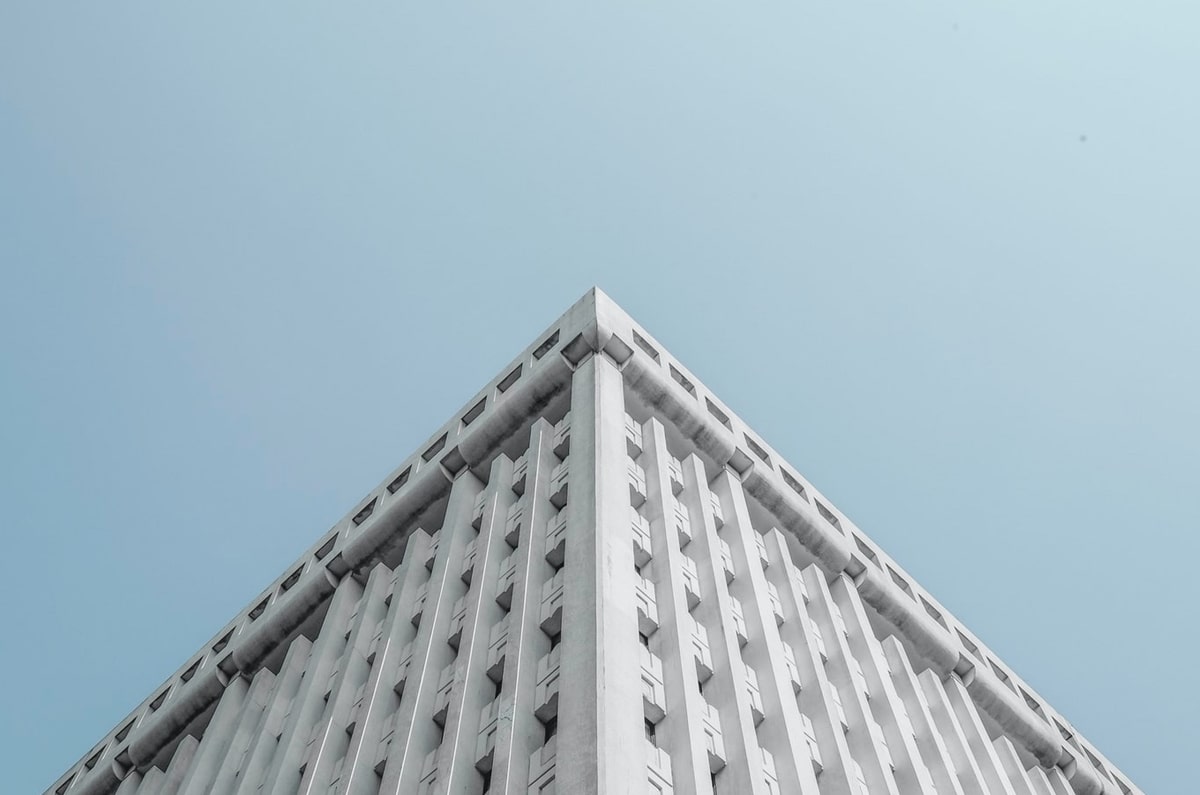 酒店管理战略实施的保障机制，从战略制定到实际执行的全面保障机制